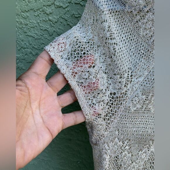 EUC LUCKY BRAND Sheer Knit Cream/Gold Flowy Boho Top Large - Picture 3 of 8